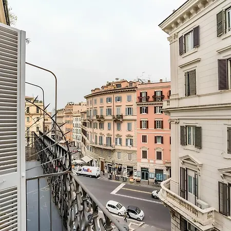 A Promenade In The Best Of * Roma