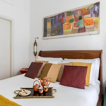 A Promenade In The Best Of Apartamento